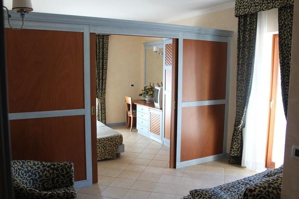 Hotel Residenza Del Golfo Praia a Mare Extérieur photo