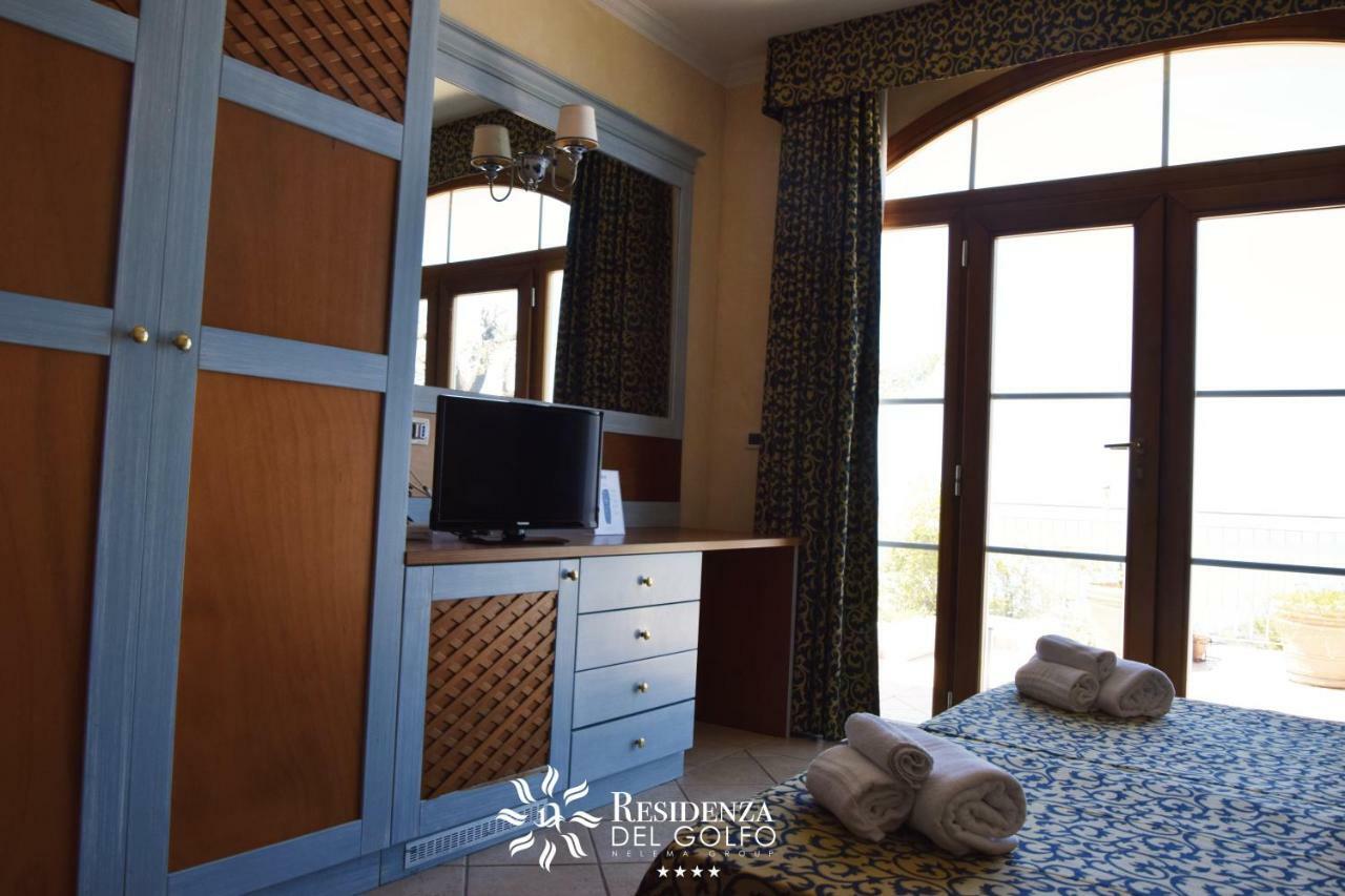 Hotel Residenza Del Golfo Praia a Mare Extérieur photo